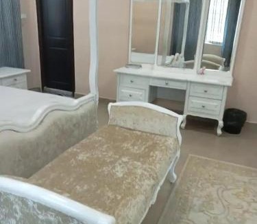 Hyderabad Villa | 13 BHK AC Villa Hyd,15 mins from Airport