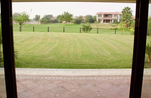 Sanand Villa | 150 Kalhaar Blues Greens- Golfers retreat.