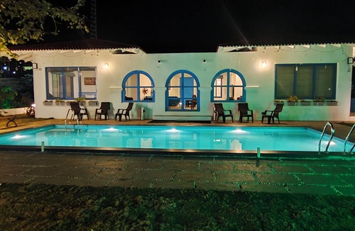 Igatpuri Villa | 1517 Greek House By Kaz Stays