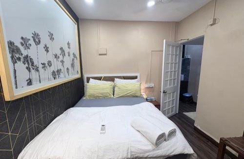 Khar Apartment | 1BHK CASA BELLA Off Linking rd Ground floor