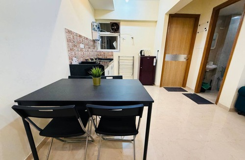 Wadala Apartment | 1BR Service Apart Parel 3504 Near TMH By Florastays