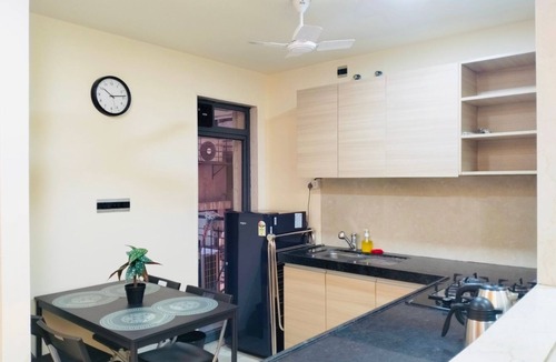 Kurla Apartment | 1BR Service Apartment B-104 BKC By Florastays
