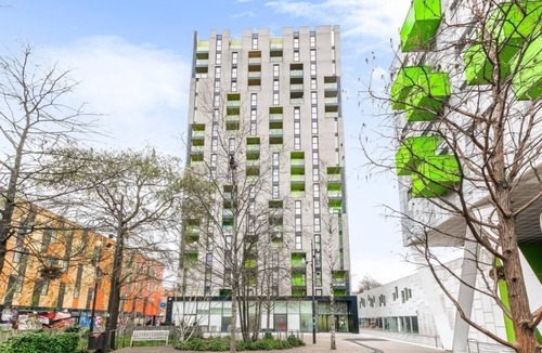 Surat Apartment | 2 bed apartment