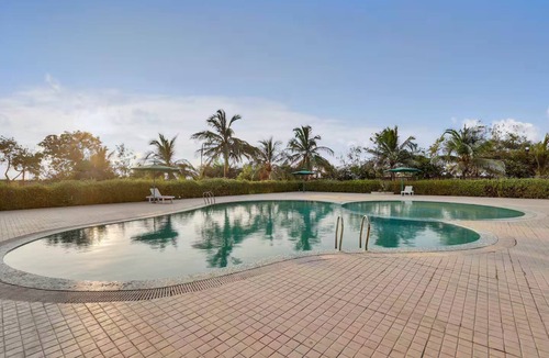 Baradia Apartment | 2 Bedroom Luxury Villa w/Balcony Near Temple