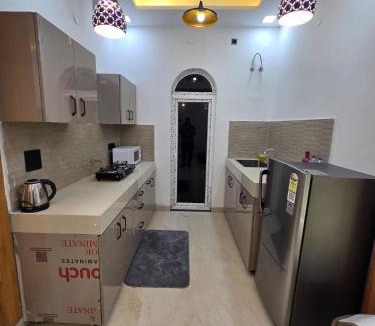 Kharar Apartment | 2 Bhk Eknav Villa Family & Couple friendly