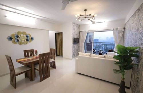 Goregaon East Apartment | 2 BHK HomeSuite (Gagal Home)