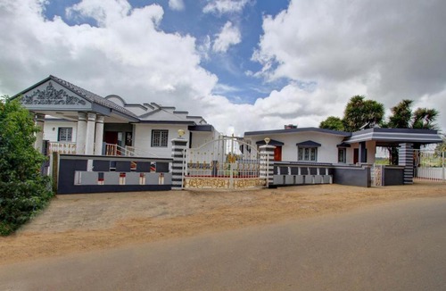 Kandal House | 2 rooms in a cottage in Kandal, Ooty, by GuestHouser 20586