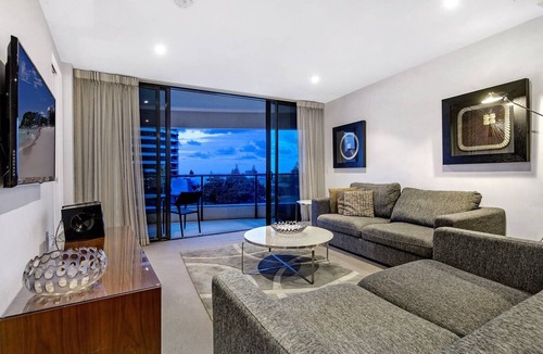 Broadbeach Apartment | 20505 Oracle in Broadbeach