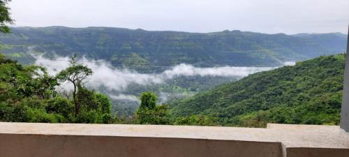 Mahabaleshwar Villa | 2BHK AC Kavyam Villa
