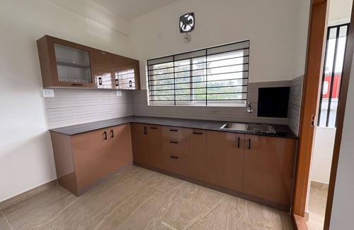 Irinjalakuda Apartment | 2BHK apartment in Chalakudy Kerala with AC