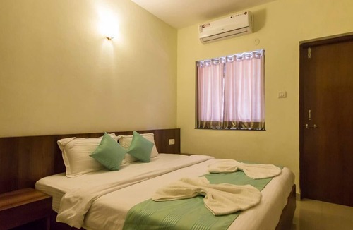 Vagator Villa | 2BHK Apartment with pool near Vagator beach