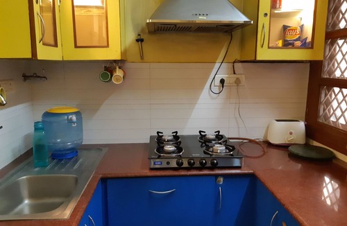 Gomti Nagar Apartment | "2BHK Executive Suite SA5" by Interhome
