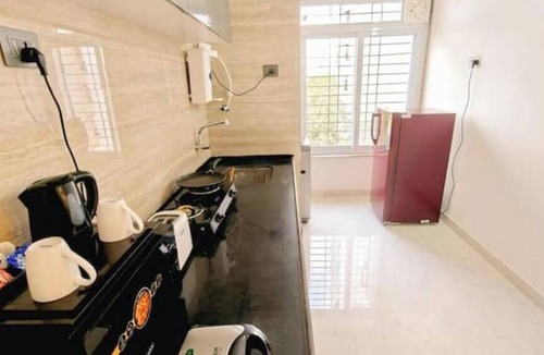 Hiranandani Gardens Apartment | 2bhk serviced apartment at powai