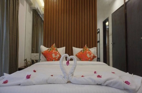 Chembur East Apartment | 2BR Service Apartment 302 Chembur by FLORA STAYS