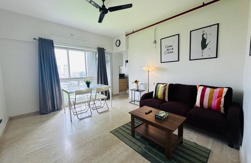 Malad East Apartment | 2BR Service apartment C - 1207 Malad by Florastays