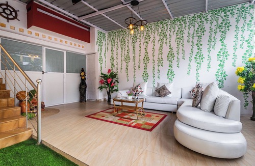 Borivali East Villa | 3-bedroom villa in awesome Mumbai with AC, WiFi. Enjoy your stay