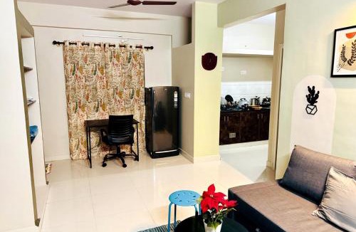 Marathahalli Apartment | 307 Airy King Bed Full Kitchen One Bed room Flat
