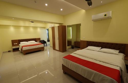 Rushikonda Hotel | 38 A/C Rooms, Wedding Hall SB Square. Near to Sai Priya and A1 grand.
