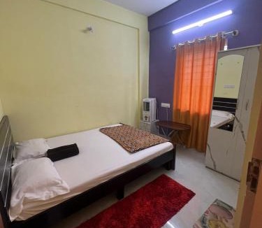 Narasapura Apartment | 3BHK-Cozy Homestay Near IKEA & BIEC Exhibition, Bangalore