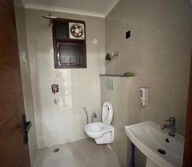 Chhatarpur Apartment | 3BHK Independent Floor