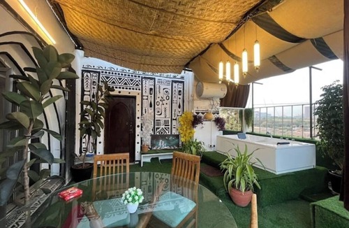 Meera Nagar Apartment | 3Bhk Jacuzzi nest with Reverside