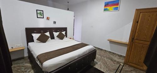 Calangute Villa | 4 Bhk blue ocean villa baga beach