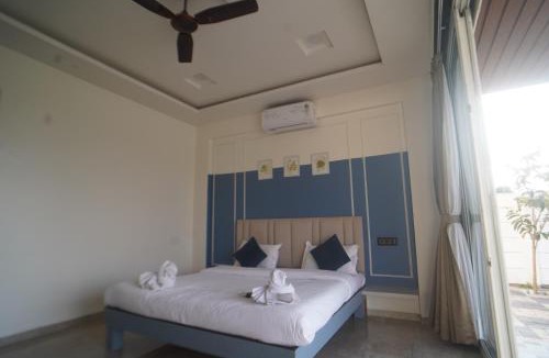 Wai Villa | 4 BHK Lavish villa in Bhose