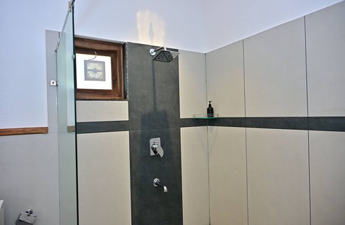 Virarajendrapet House | 4 Nature stay