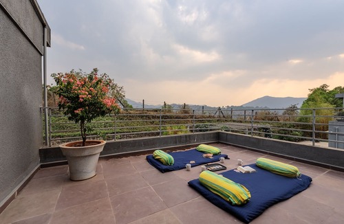 Paud Villa | 4bhk Villa in Mulshi With Private Swimming Pool
