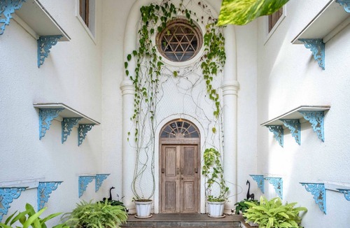 Marna Villa | 4bhk Villa in Siolim Pool Lush Forest View