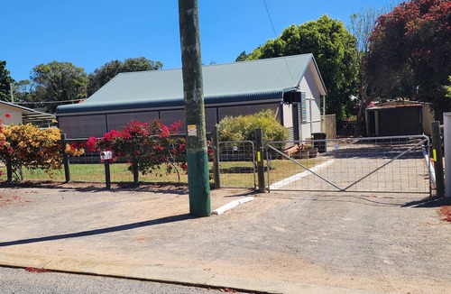 Rangeway House | 5 minutes from the coastal City of Geraldton, ready for you to rest and relax.