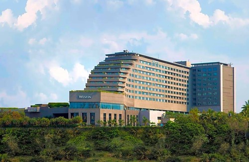 Mundhwa Hotel | 5-Star Hotel ∙ The Westin Pune Koregaon Park