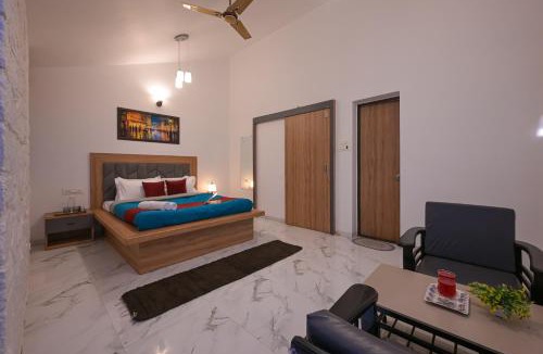Tungarli Villa | 5BHK Honey Gold Villa By Tropicana Stays