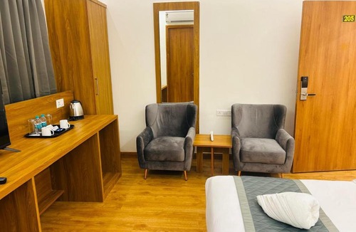 Devanahalli Hotel | 69th Heaven Hotel