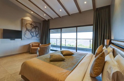 Bhim Nagar Villa | 6BHK Arlington Classic by The Rentalgram