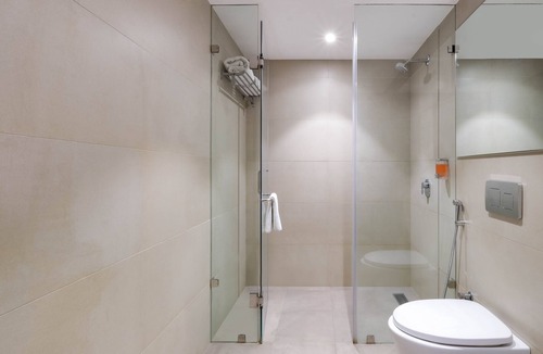 Clover Park Hotel | 7 Apple Hotel - Viman Nagar Pune