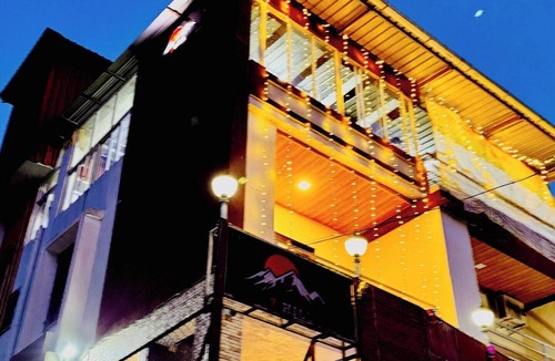 Mahabaleshwar Villa | 7 Hill Stays - Luxe 7BHK w/Pool & Games