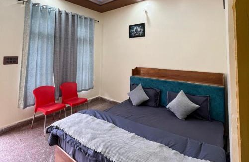 Barkot Hotel | 7 Oaks Barkot By StayApart