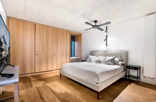 Fitzroy Apartment | A Designer's Dream in the Heart of Trendy Fitzroy