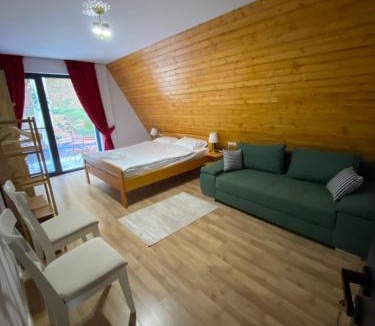 Sisesti House | A Frame Pietrele Șoimului