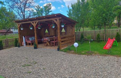Breb Ski Chalet | A frame Sima