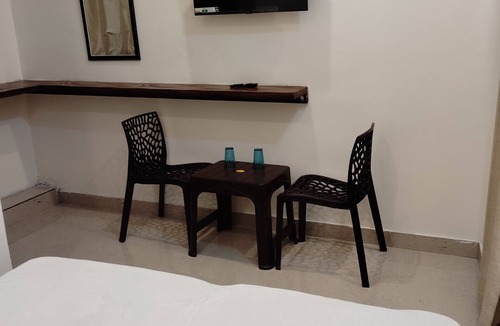 Karnaprayag Bed & Breakfast | A Himalayan Home with Riverview and Local Cuisines