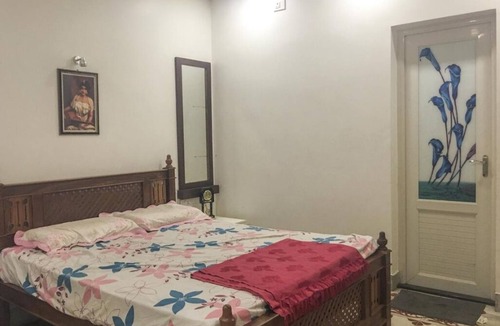 Alwaye Villa | A luxury and budget traditional villa home stay
