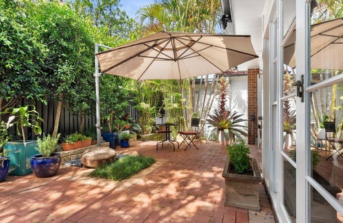 Cremorne Cottage | A perfect base to see Sydney and 10 minutes walk to the Harbour
