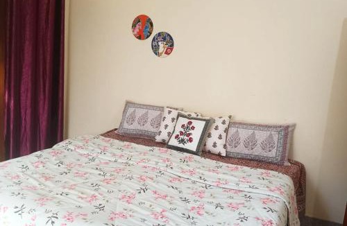 Sarnath House | A room in Fursat, Sarnath
