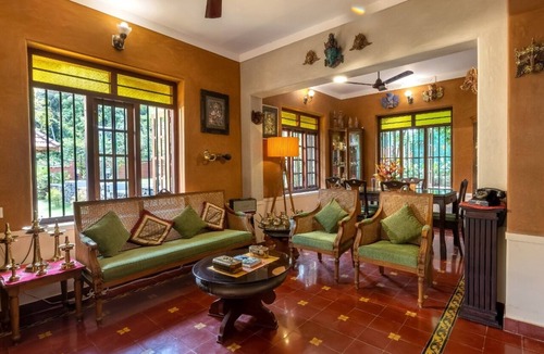 Wadakanchery House | A serene & charming Farmstay set amidst pristine nature and well equipped rooms