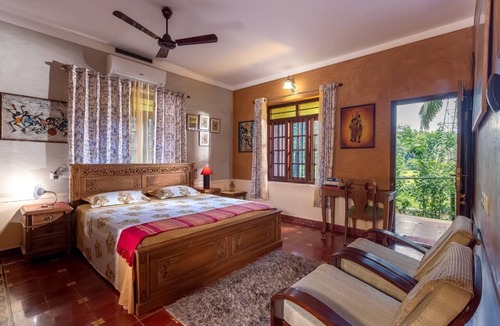 Wadakanchery House | A serene & charming Farmstay set amidst pristine nature and well equipped rooms