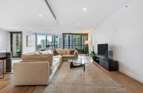 South Yarra Apartment | A South Yarra Gem on Chapel St