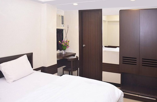 Malad East Hotel | a1 Hotel