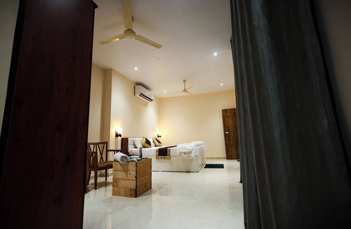 Chimur Hotel | A1 Tiger Resort